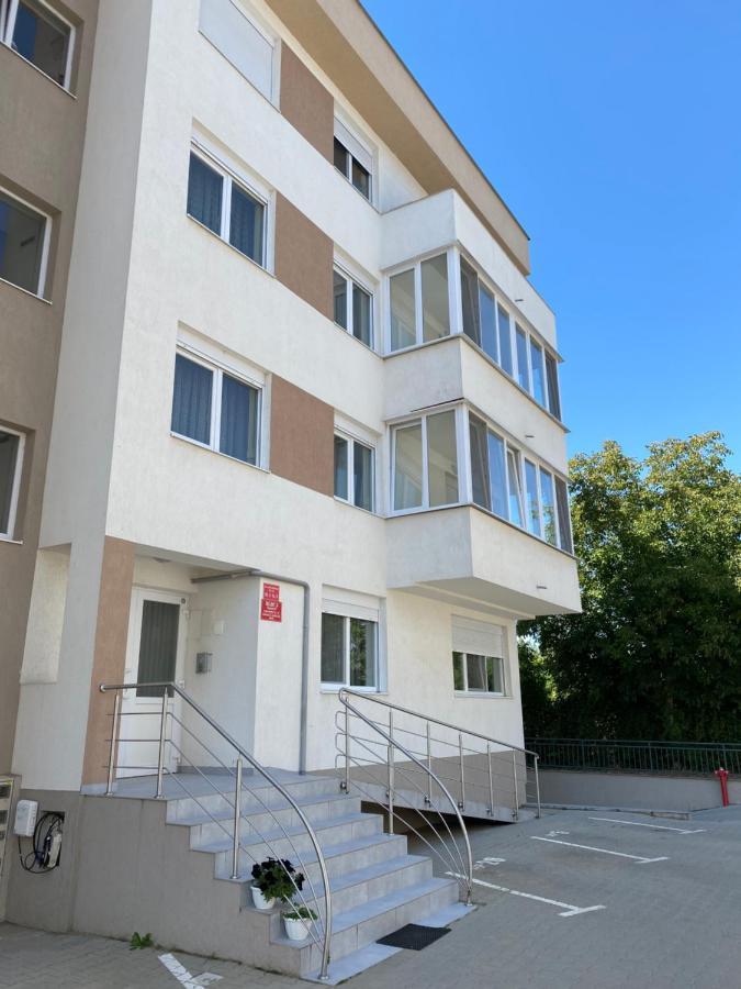 Motilor Apartament Apartment Alba Iulia Exterior foto
